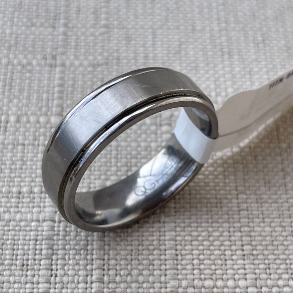 QG Titanium Men Ring Band Silver Tone Size 14 wide 10mm $158